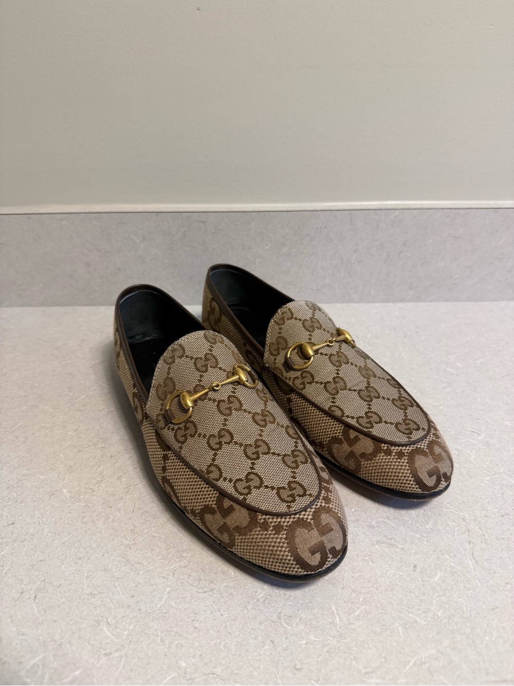 Auth Gucci Women’s Jordaan Monogram Horsebit Loafers, size 38.5